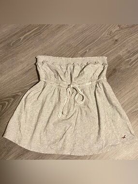 Hollister Light Gray Strapless Smocked Tube Top with Drawstring